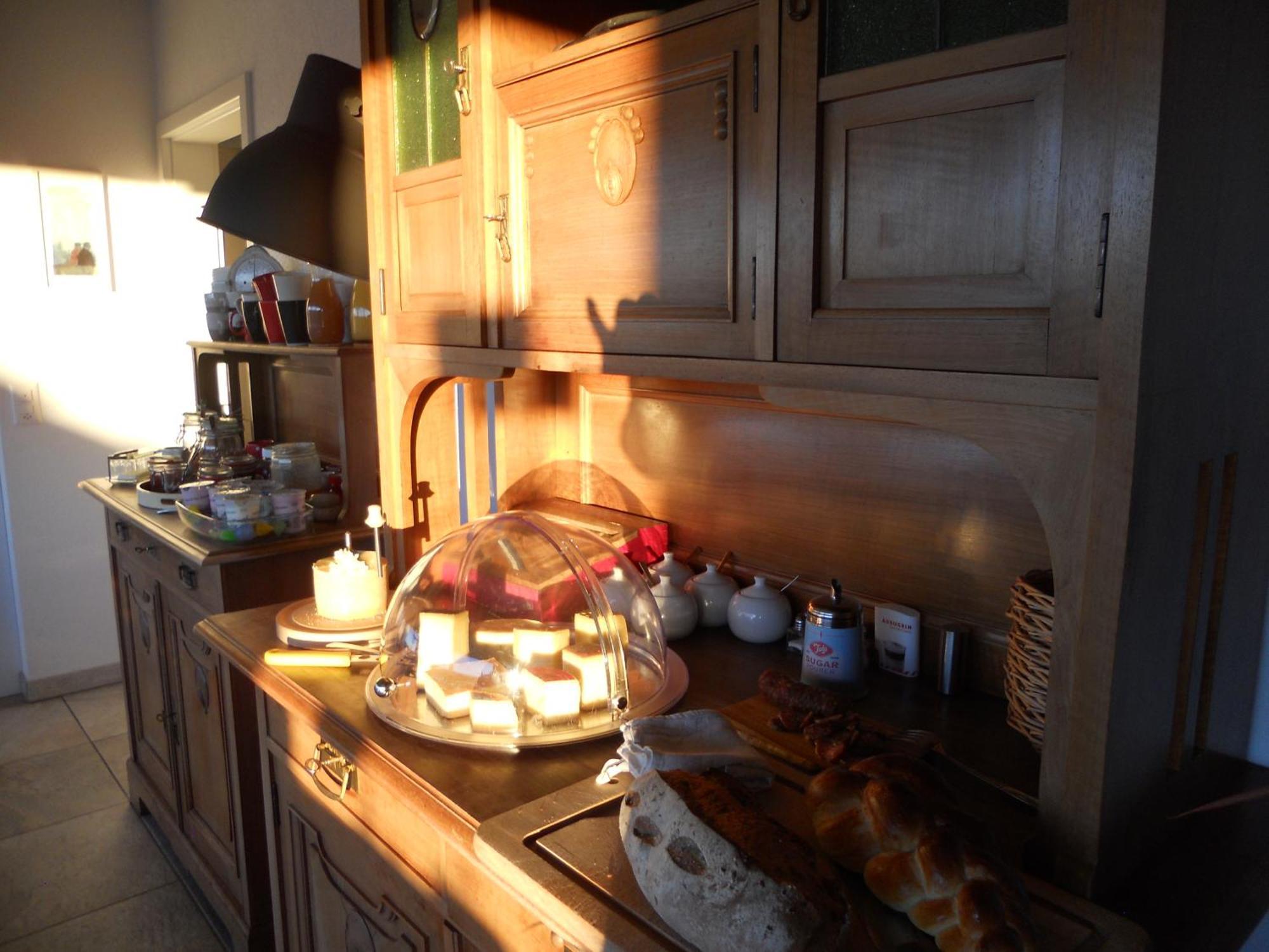 Saignelégier ジート シェ トワネット Bed & Breakfast エクステリア 写真